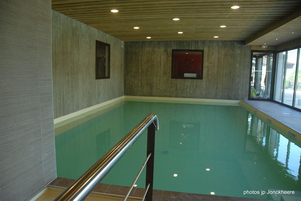 Résidence Hôtelière Spa Les Chataigniers Saint-Jorioz Exterior foto